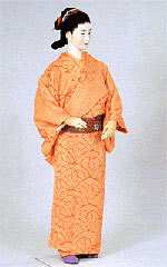 Простолюдинка в короткорукавном кимоно
